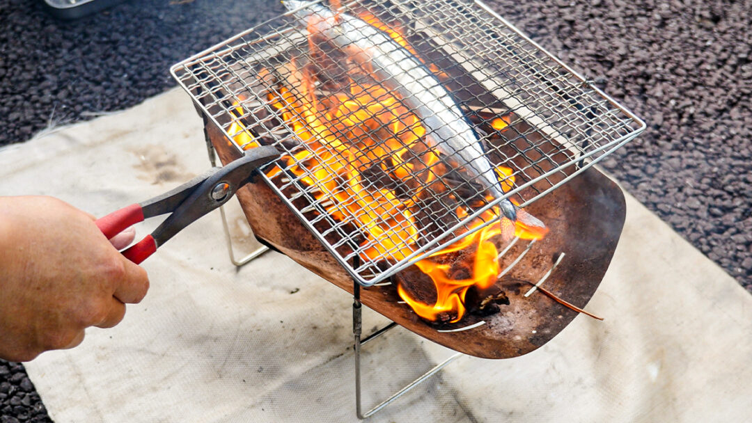 【焼き比べ】サンマはガス・炭火・焚火の3通りの焼き方のうち、どの焼き方が美味しく食べられるか試してみた。