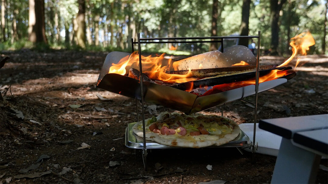 【ソロキャンプ】予算がなくて安い焚火台買って使ってみた。初めてのファイヤースタータそしてピザ焼き